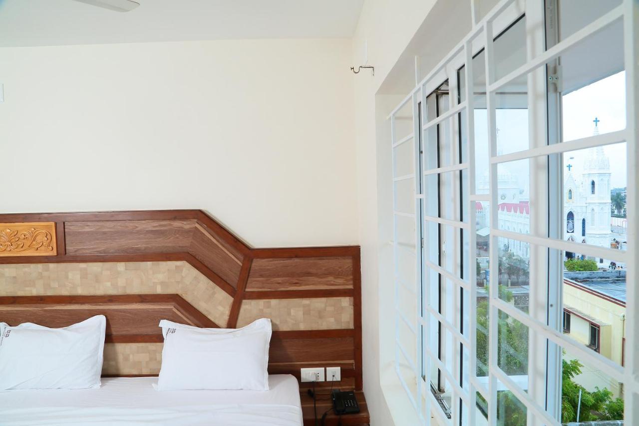 Annai In Saravana Bhavan Fine Stay And Restaurant Velankanni Exteriér fotografie