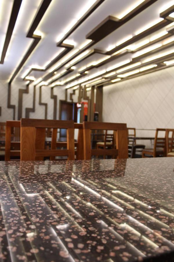 Annai In Saravana Bhavan Fine Stay And Restaurant Velankanni Exteriér fotografie